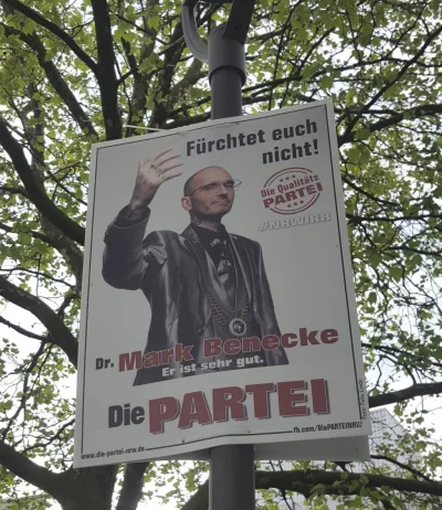 s.....a - " Nie lękajcie się " .W Niemczech po wyborach ale plakaty zostały.Tym razem...