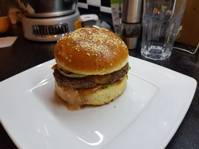 258esdg - Domowy burger #gotujzwykopem
