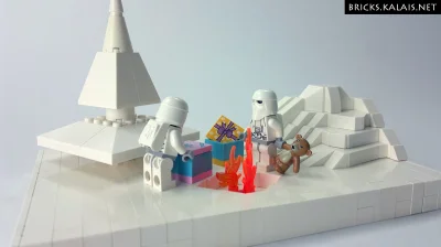 Kalais - Ciągle coś ostatnio buduje z #lego - tym razem #starwars. Chłopaki na Hoth m...