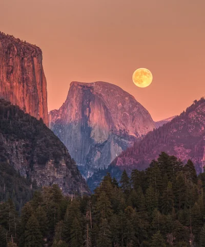 Jegorow88 - #fotografia #usa #earthporn #z--------------a #ksiezyc 
Yosemite, Kalifo...