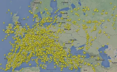 M.....f - Tak wyglada ruch lotniczy po zestrzeleniu samolotu:

#ukraina