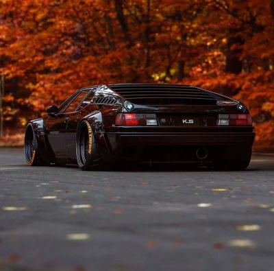 Lookazz - BMW M1

#bmw #bmwboners #carboners #samochody #motoryzacja