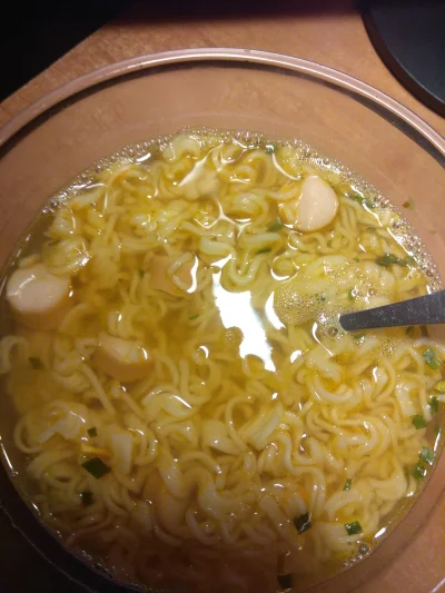 c.....d - psznie jem zupke kińskom

SPOILER
#kononowicz #patostreamy