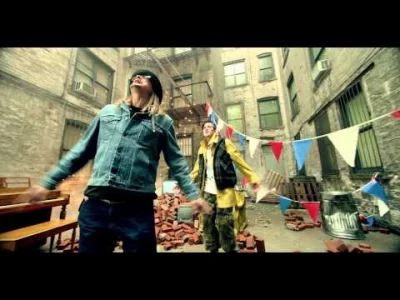 SiekYersky - now let me welcome you to my small town

Yelawolf + Kid Rock = 10/10

#r...