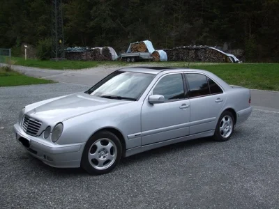 kevinhomealone - @ursus: stary mercedes e-klasa w210