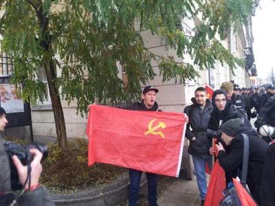 L.....K - Zdjęcie z marszu "razem przeciwko nacjonalizmowi, razem dla komunizmu"!