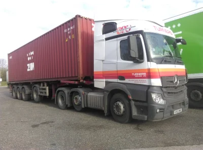 Maciek5000 - Wincyj osiuw!!!

#trucker5000 #zycietruckera

SPOILER