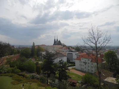SonoIo - @TheArt: Brno jest całkiem przyjemne na jeden dzień - ładne, zadbane i czyst...