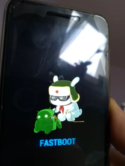 lllsss - #android
Hejka, mam taki obrazek na ekranie telefonu. Dodatkowo telefon się...