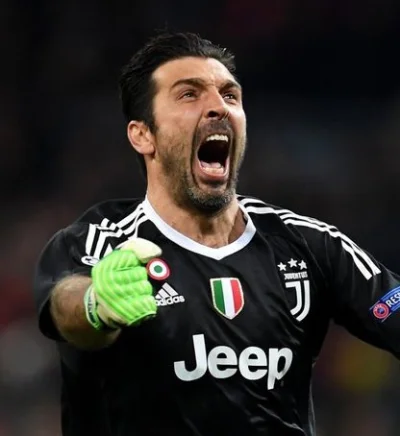 pawelososo - Z OSTATNIEJ CHWILI: Buffon przedłuża kontrakt z Juventusem o kolejny rok...