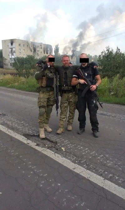 J.....n - Wiking w donbasie. 

#ukraina #wojna #szwecja