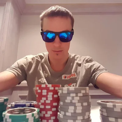 andrzej_maruda - #skoki #piotrzyla #poker

To niezły pokerzysta :D