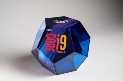 Shewie - Intel po raz pierwszy od wielu lat zaczyna czuć AMD na plecach i postanawia ...