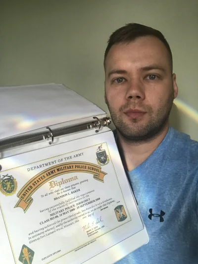 Murican - @Akaano: Photo with the diploma from military police school, for verificati...