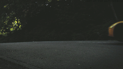 Fjuczer - Prosimy przygotować sie do lądowania
#samochody #wykopcarsavenue #gif #lam...