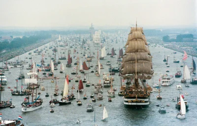 NauczcieSiePisacPoPolsku - Sail Amsterdam, podobno największe darmowe wydarzenie zwią...