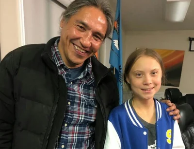 DziecizChoroszczy - #codziennagretathunberg 57/10000
Greta i indiański kuglarz ʕ•ᴥ•ʔ