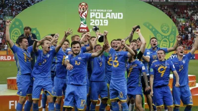 szkorbutny - Radość ukraińskiej drużyny piłkarskiej po zdobyciu mistrzostwa świata w ...