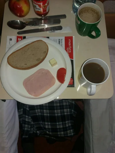 Kwassokles - #szpital #zdrowie #jedzenie śniadanie raczej klasyka 2 kromki chleba kos...