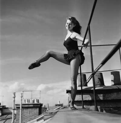 f.....s - Brigitte Bardot - 1952
#BrigitteBardot #ladnapani