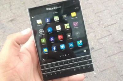 Remios - Ciekawy produkt Blackberry Passport. Odbiega wyglądem od konkurencyjnych sma...