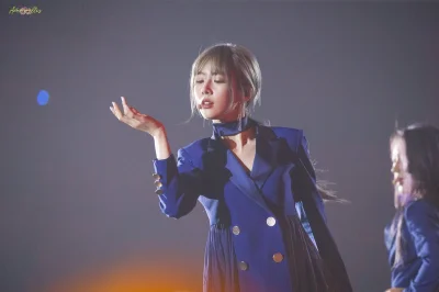 XKHYCCB2dX - #yoohyeon #dreamcatcher
#koreanka