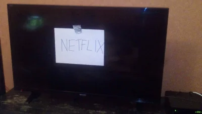 sodowka - Netflix mi się na telewizorze zawiesił. 

Pomocy!!!

#netflix #humorobr...