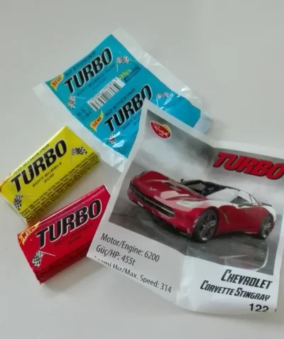 S.....1 - O kuwa, Mircy, wiedzieliście, że w Biedronce można kupić gumy Turbo?! :O
#...