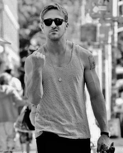 SiekYersky - już rozumiem dlaczego kobiety kochają Ryana Goslinga

#ladiesboners #rya...