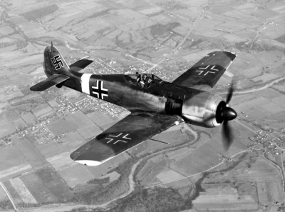 FireDash - Focke Wulf Fw 190

#samoloty #luftwaffe