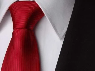 Xavax - Co wg was oznacza czerwony krawat?

#pytanie #moda #ubior #glupiewykopoweza...