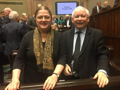 AdekJadek - Dawno takiego zadowolonego JarKacza nie widzialem
#polityka #kaczynski