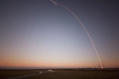 SchrodingerKatze64 - Falcon 9 leci w kosmos (｡◕‿‿◕｡)

Duża rozdzielczość ( ͡° ͜ʖ ͡°...