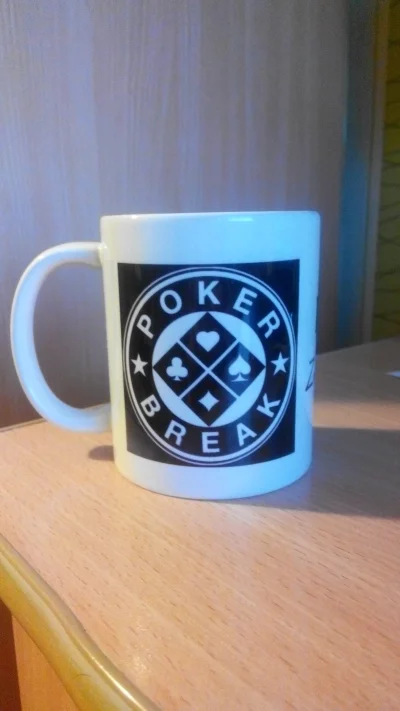 axelek14 - Doszedł kubek od @Pokerbreak , bardzo dziękuję, na pewno się przyda na por...