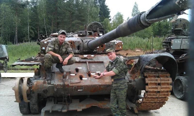 khurghan - T-90 po ostrzale z APFSDS

#tankporn