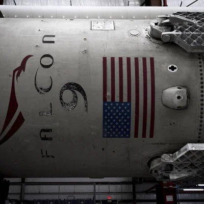 ofczy - > Falcon 9 back in the hangar at Cape Canaveral. No damage found, ready to fi...