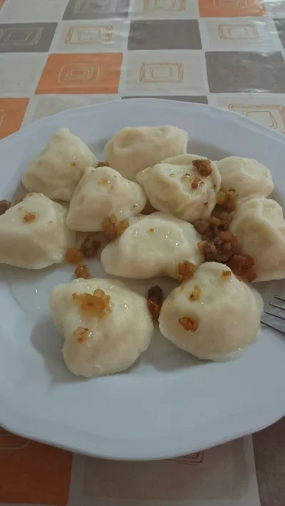 k.....a - Plusujcie pierożki. Nikt nie plusuje pierozkow :(
#pierogi #gotujzwykopem #...