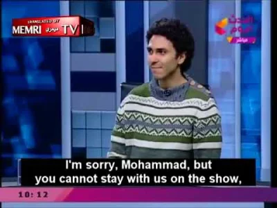 mamkluczdo_sracza - #muzulmanie #islam #religie facet jest w studio narodowej telewiz...