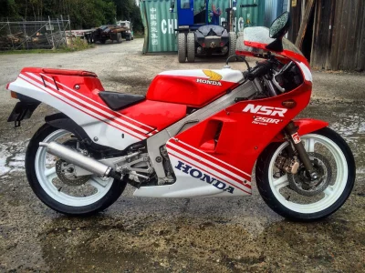 t.....u - Honda NSR250R

piękna

SPOILER

#motocykle #hondaboners #classicboner...