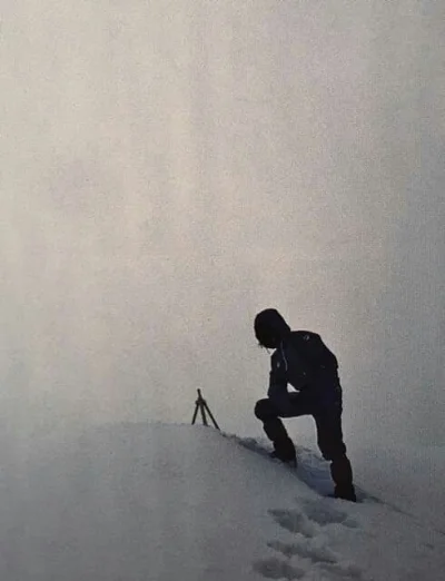 crab_nebula - 35 lat temu Reinhold Messner stanął na szczycie Everestu, sam, bez tlen...