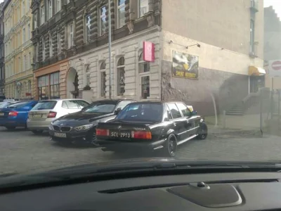 S.....r - #carboners #czarneblachy #samochody #xdrive #e30 #sedan #bmw #bmwboners