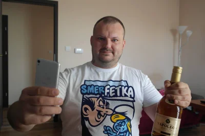 kaczek93 - @Meru: Już kilka lat temu zadziwiał mnie jego wiek xD
Raczej nie ma ściem...