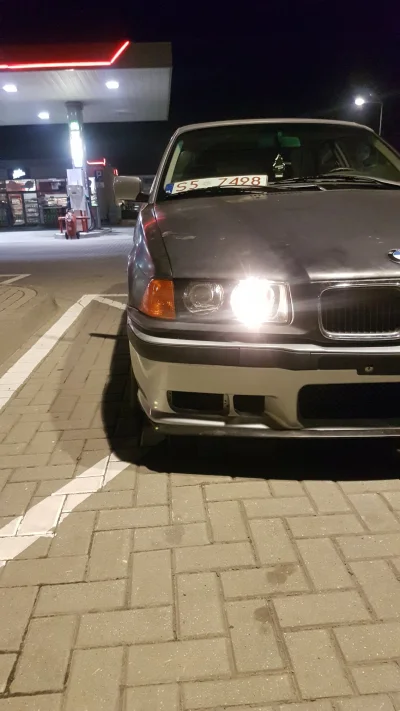 A.....r - bmw e36 1.8 - w samochodzie pekla miska olejowa i przejechał ok 10 km bez o...