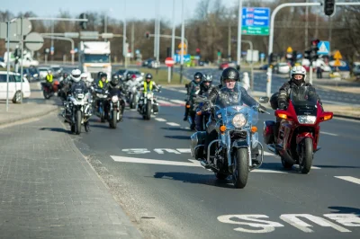 hannazdanowska - W #lodz #motocykle mogą od dziś jeździć po buspasach #komunikacjamie...