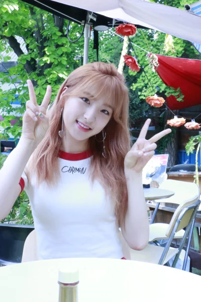 XKHYCCB2dX - #eunseo #wjsn
#koreanka