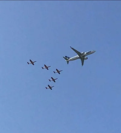 laxentis - B737 max ćwiczy właśnie w Dęblinie z biało-czerwonymi 

#lotnictwo #wojsko...