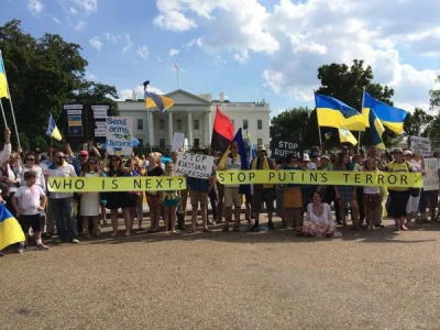 b.....g - Ukraińcy pod Białym Domem w USA.



Flaga UPA.



"Send arms to Ukraine" - ...