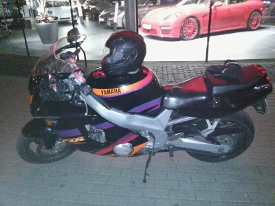 trueno2 - Pozdro 600, jeszcze nie jest az tak zimno! ;) 

#1000zdjeczmotocyklem #moto...