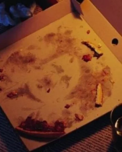 maxPL - Jadłem dzisiaj pizzę i jak skończyłem, to się przeraziłem (O﹏O)
Nie używałem...