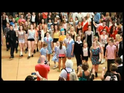 b.....k - #flashmob #swietypatryk #taniecirlandzki